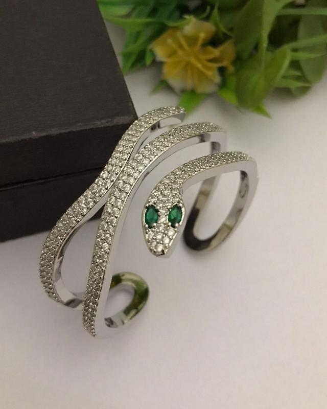 Emerald Elegance Cuff Bracelets