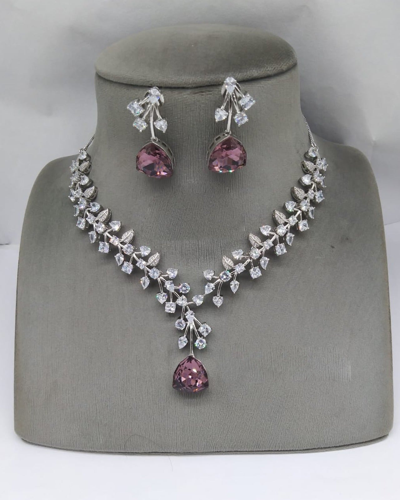Elegant Diamond Necklace Set