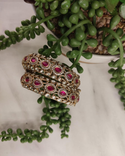 Classic Kundan Kadas