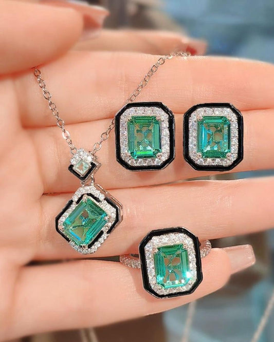 Pendant Set with Ring