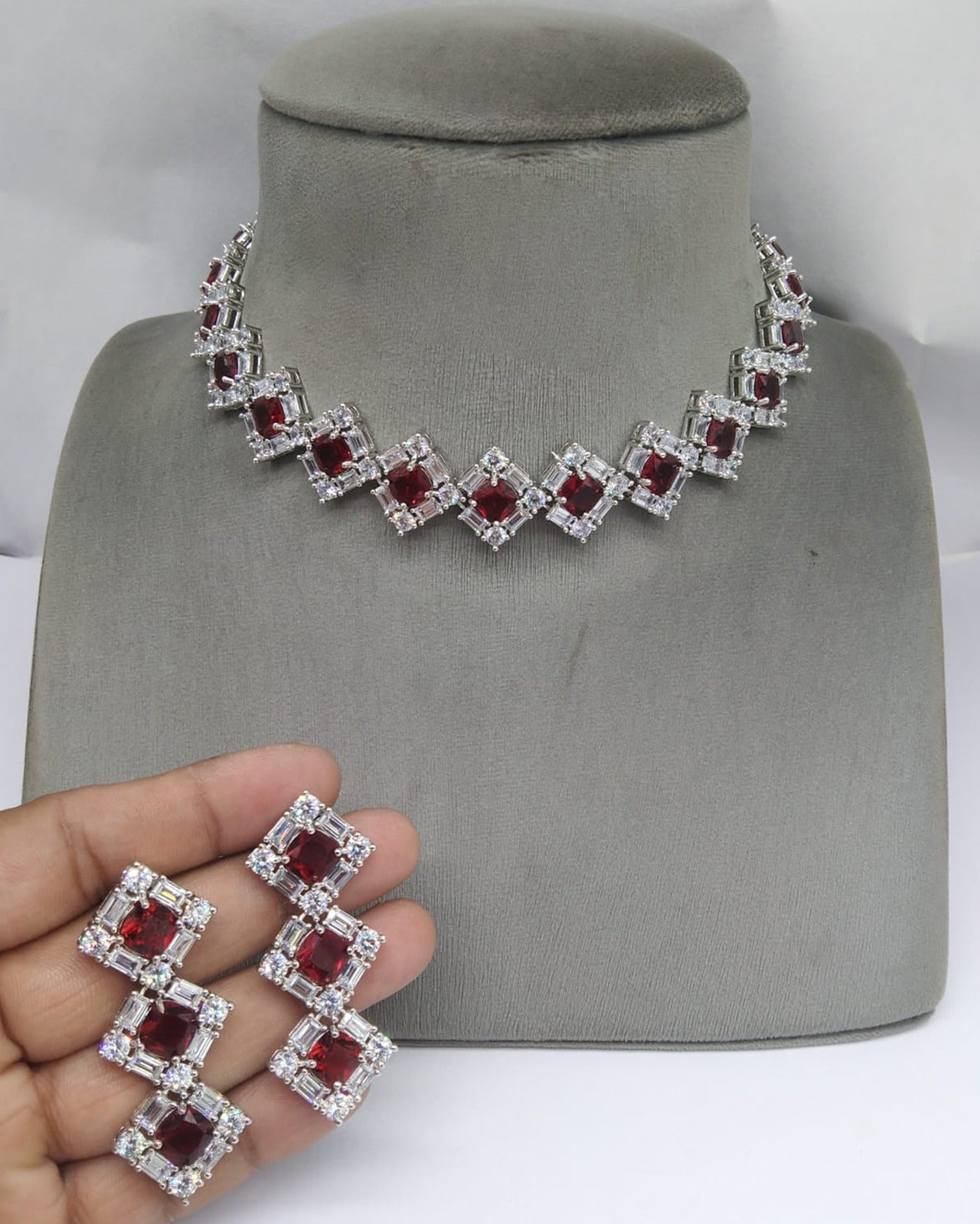 Modern Designer Choker Necklace Set