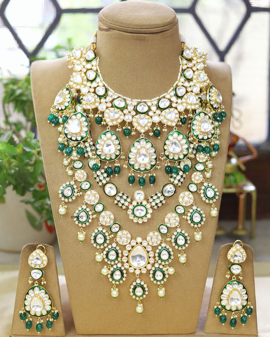 Enchanting Emerald Necklace Set