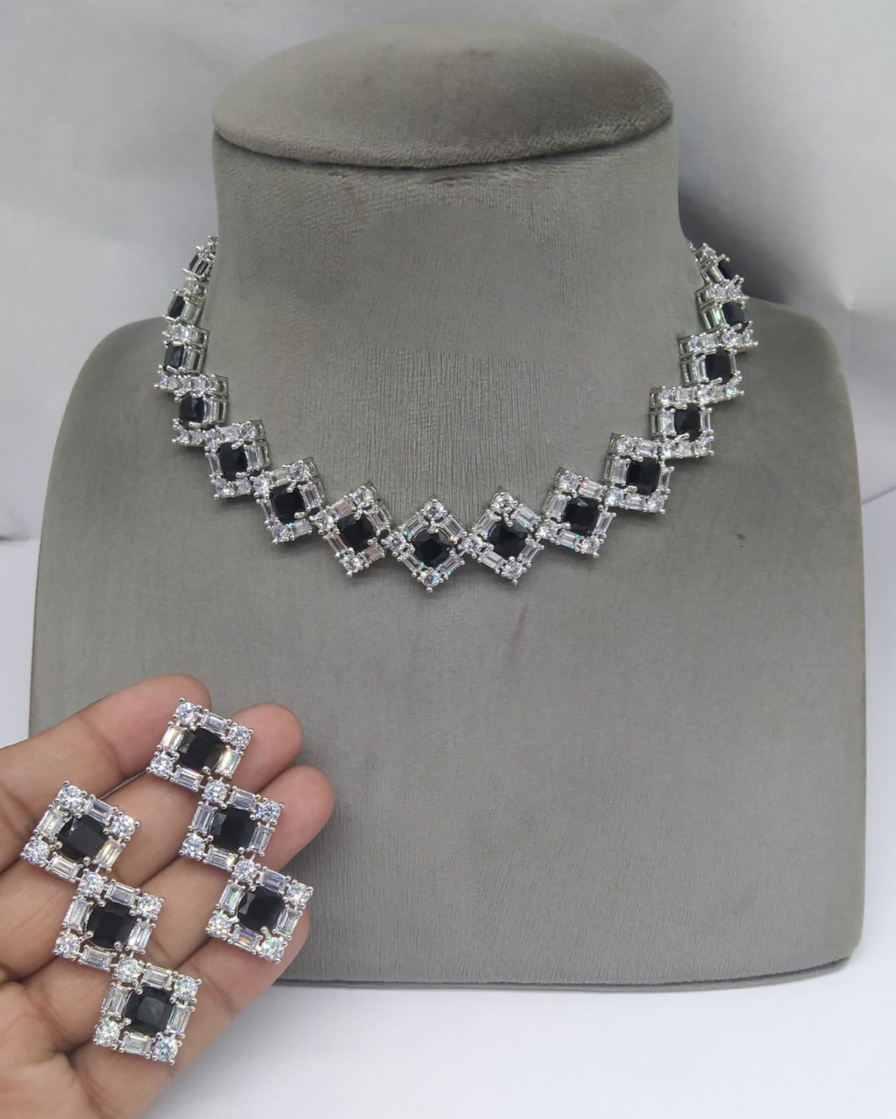 Modern Designer Choker Necklace Set
