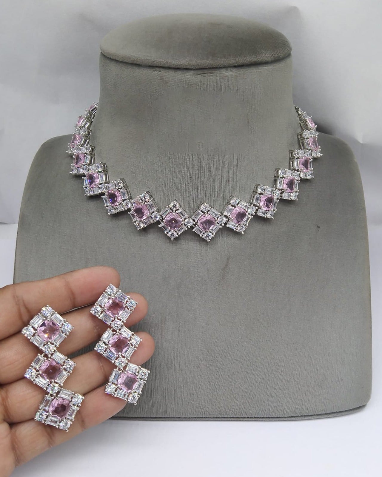 Pink Choker Diamond Necklace Set