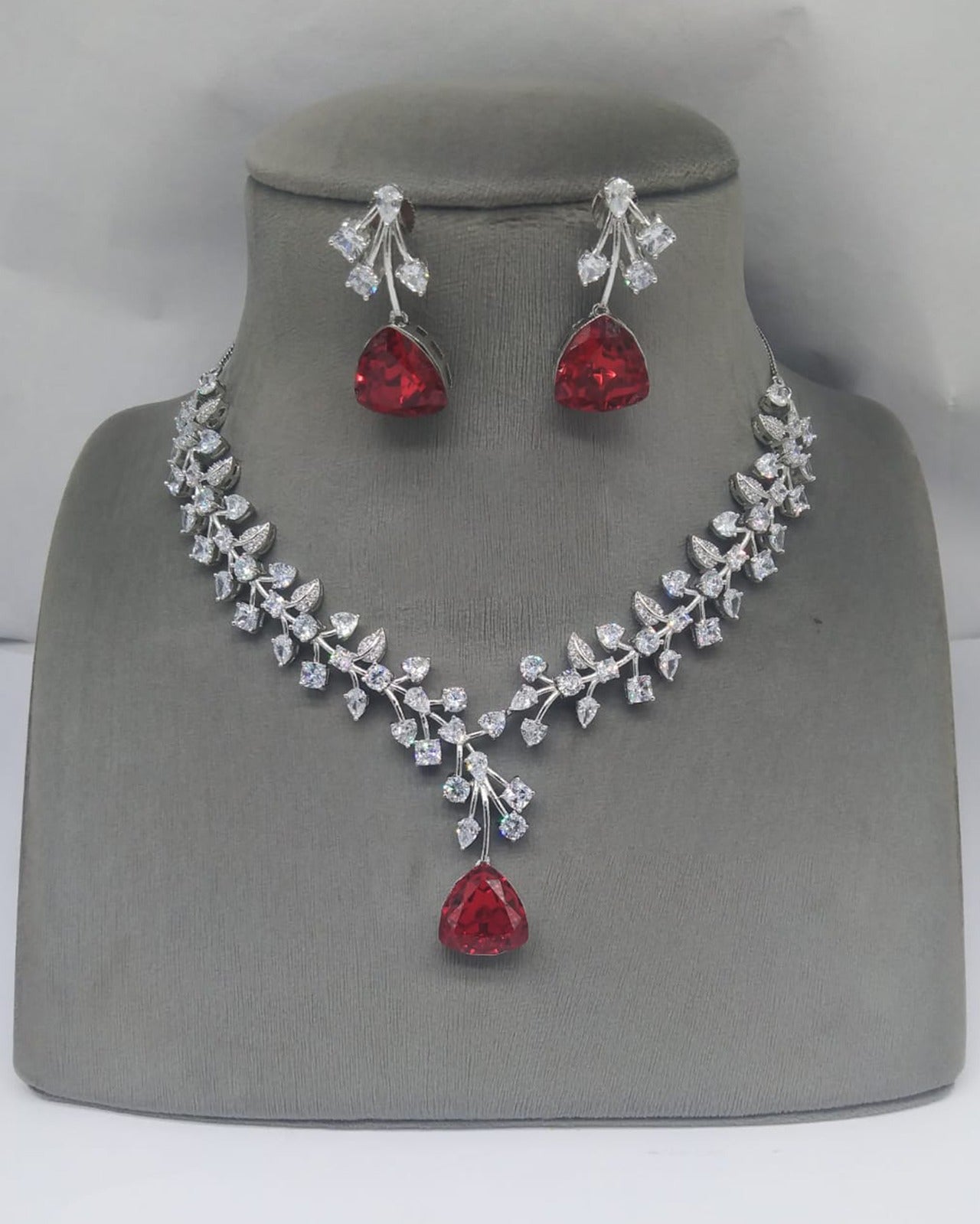 Elegant Diamond Necklace Set