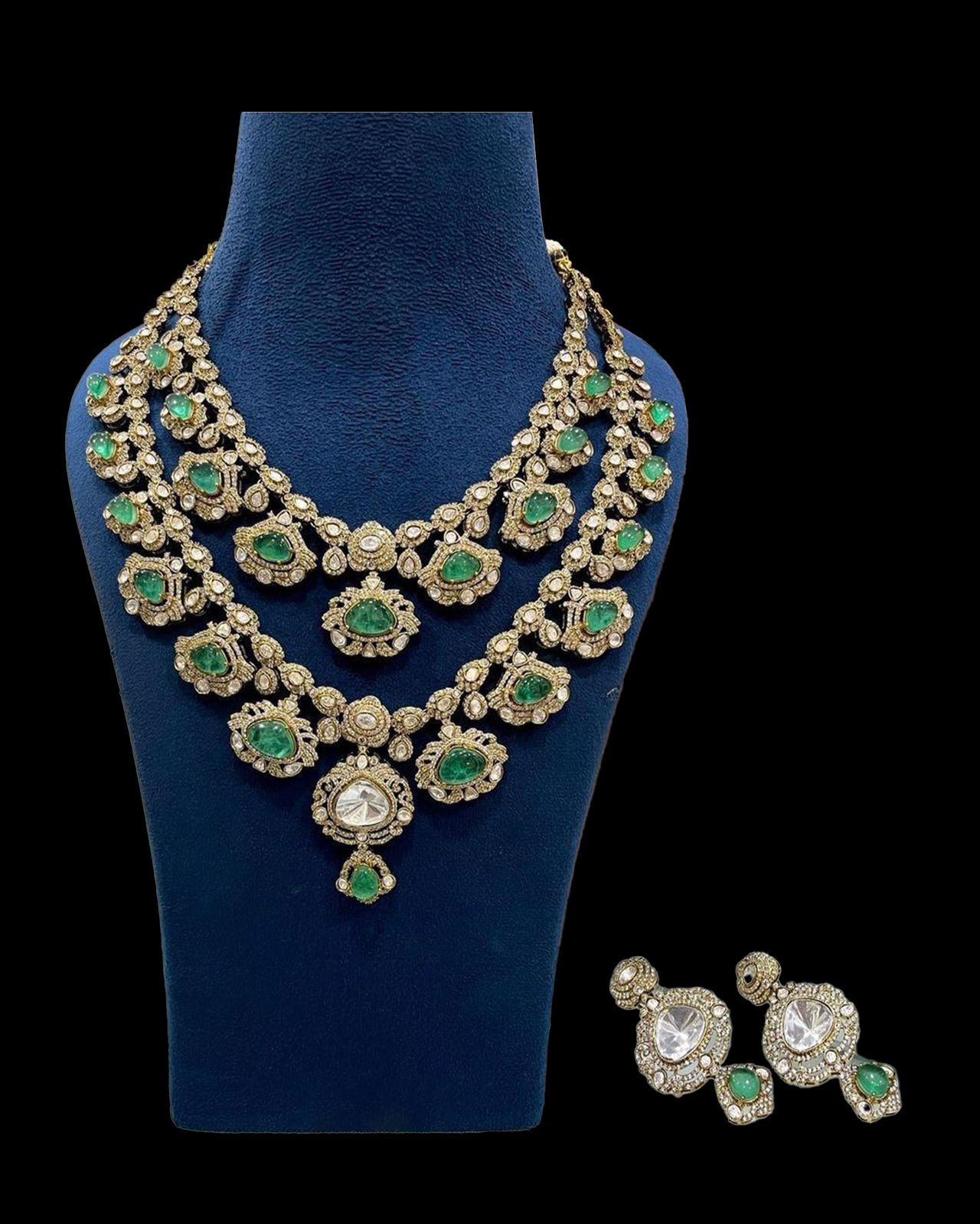 Ishaan Khatter Inspired Royal Set