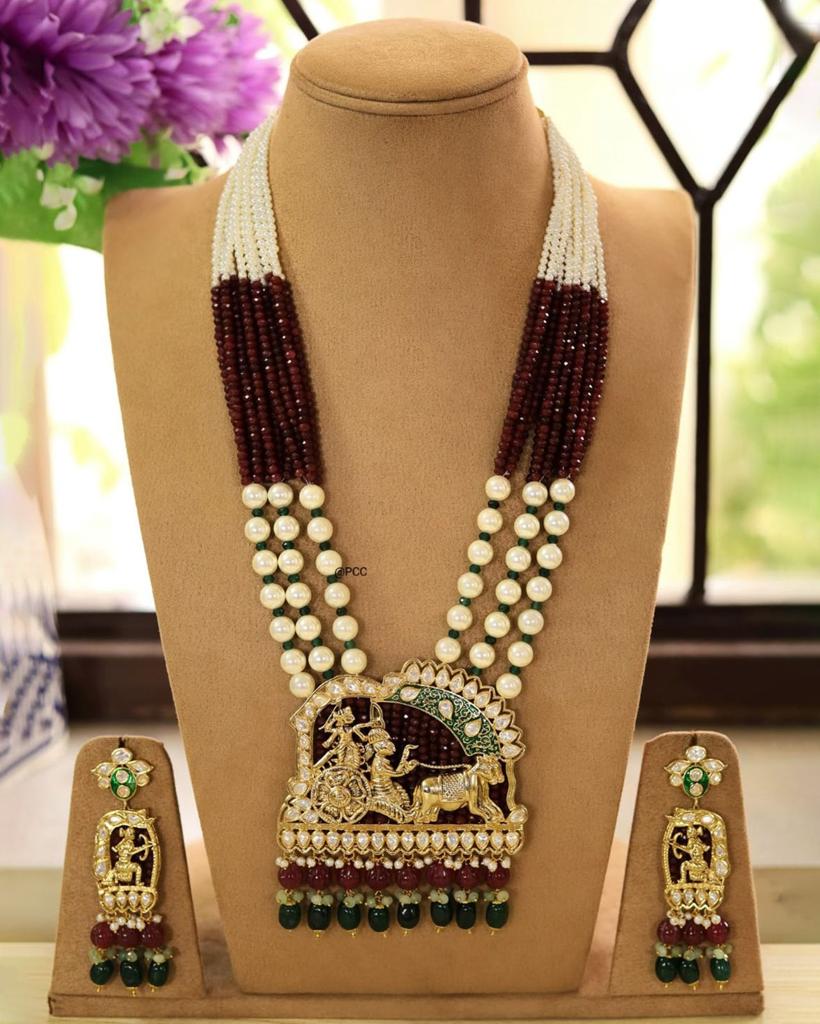 Elegance in Harmony Jewelry Set