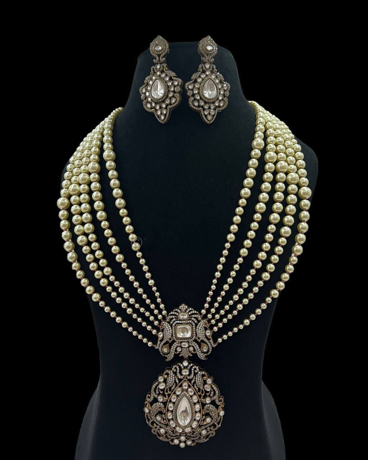 Pearl Elegance Jewelry Set