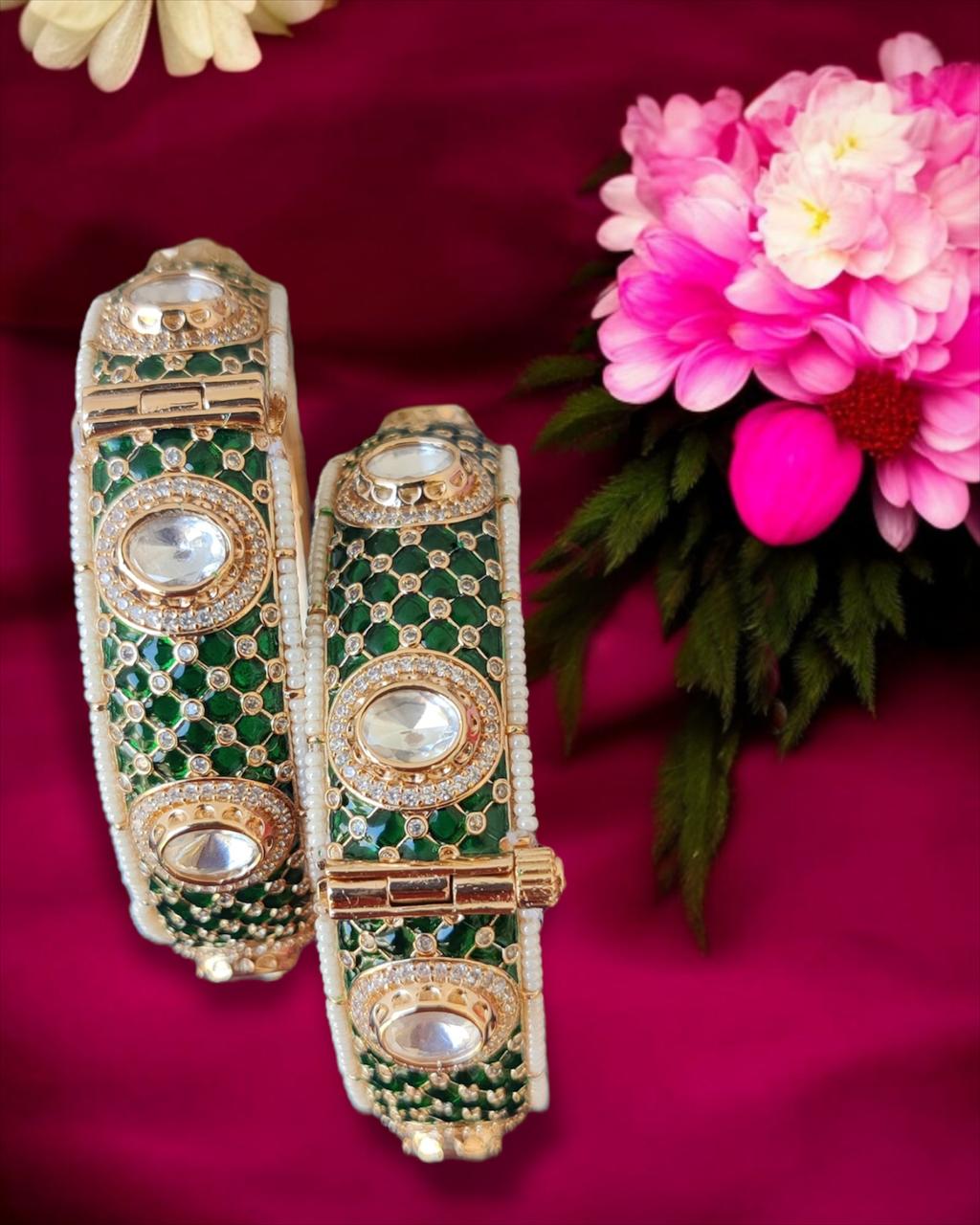 Emerald Kundan Bangles