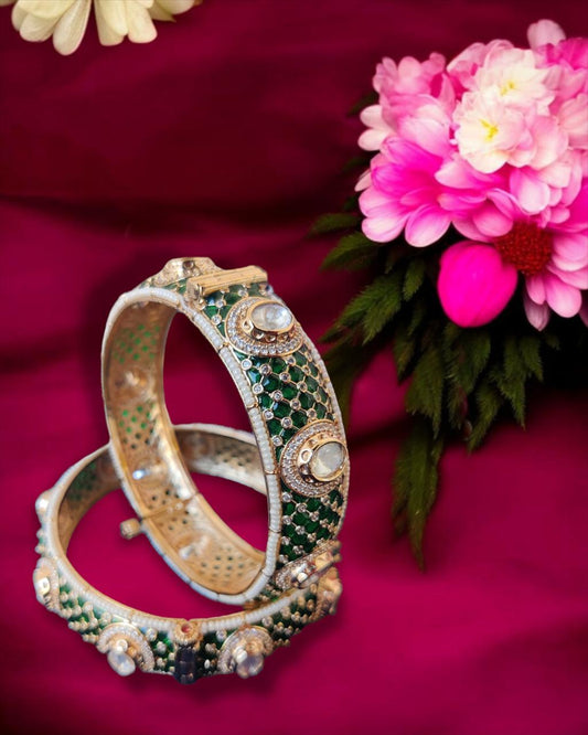 Emerald Kundan Bangles