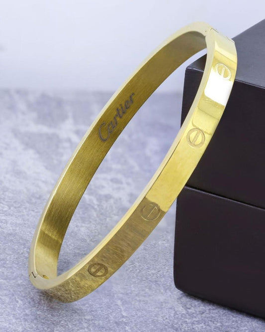 Golden Statement Kada