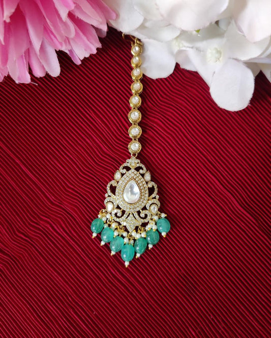 Mint Kundan Maang Tika
