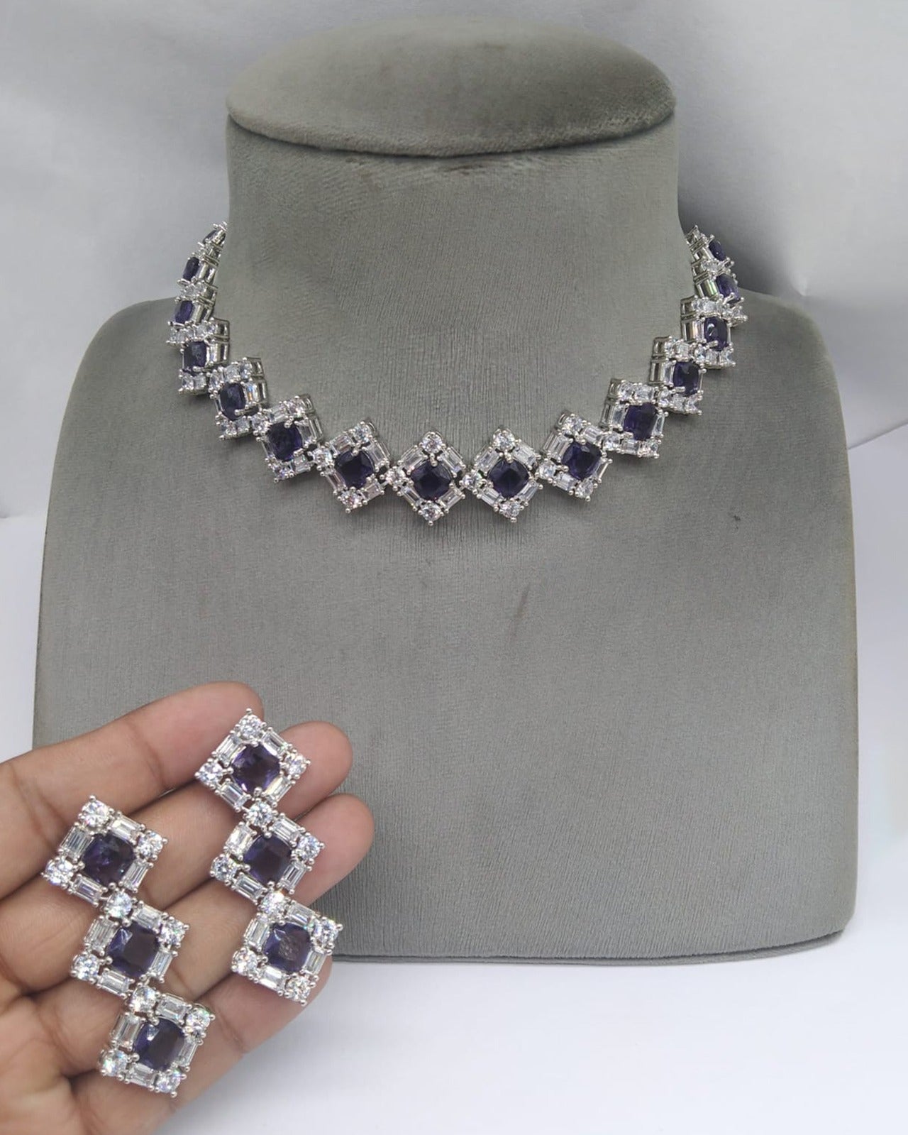 Modern Designer Choker Necklace Set