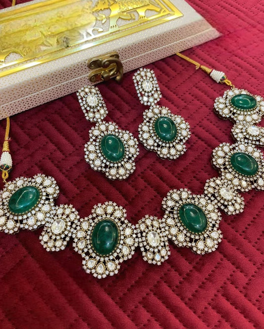 Emerald Victorian Choker Set