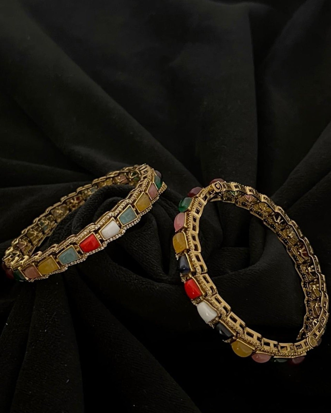 Multicolor Kundan Bangles