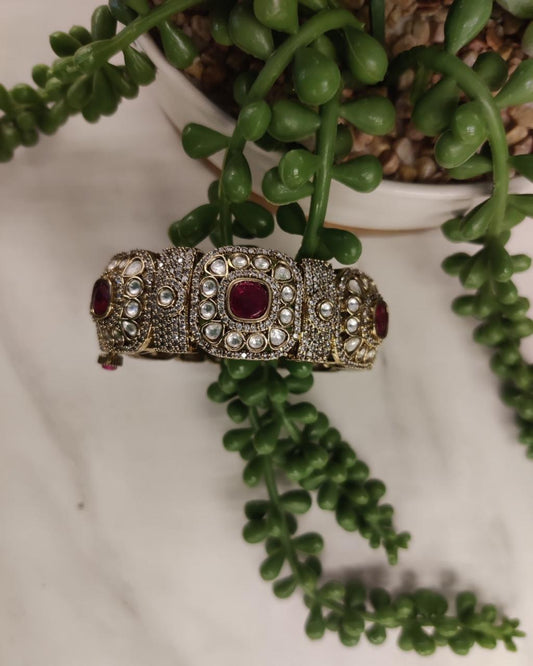 Red Polki Victorian Kundan Kada