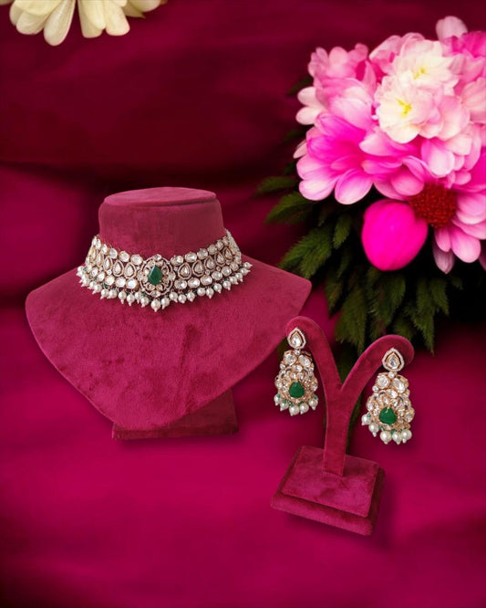Kundan Pearl Beauty