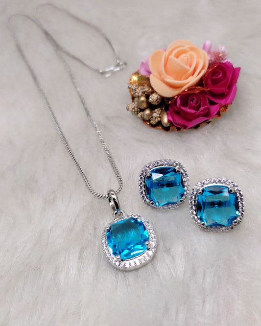 Pendant Set