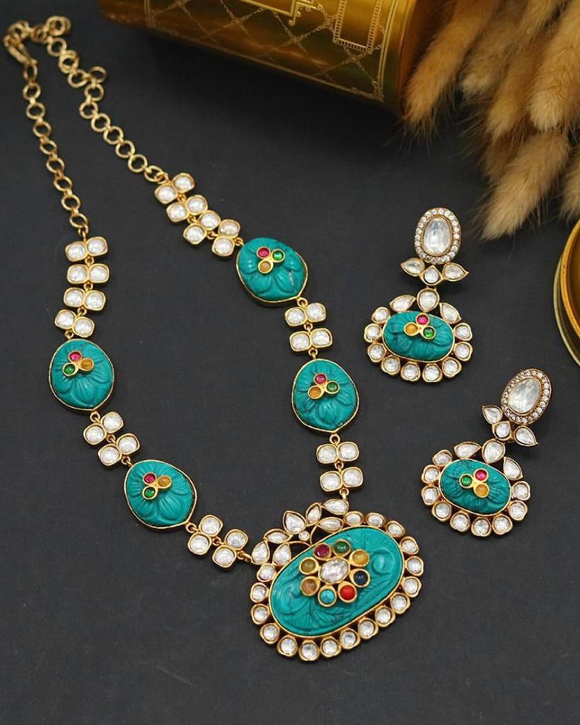 Whispering Blossoms Necklace Set