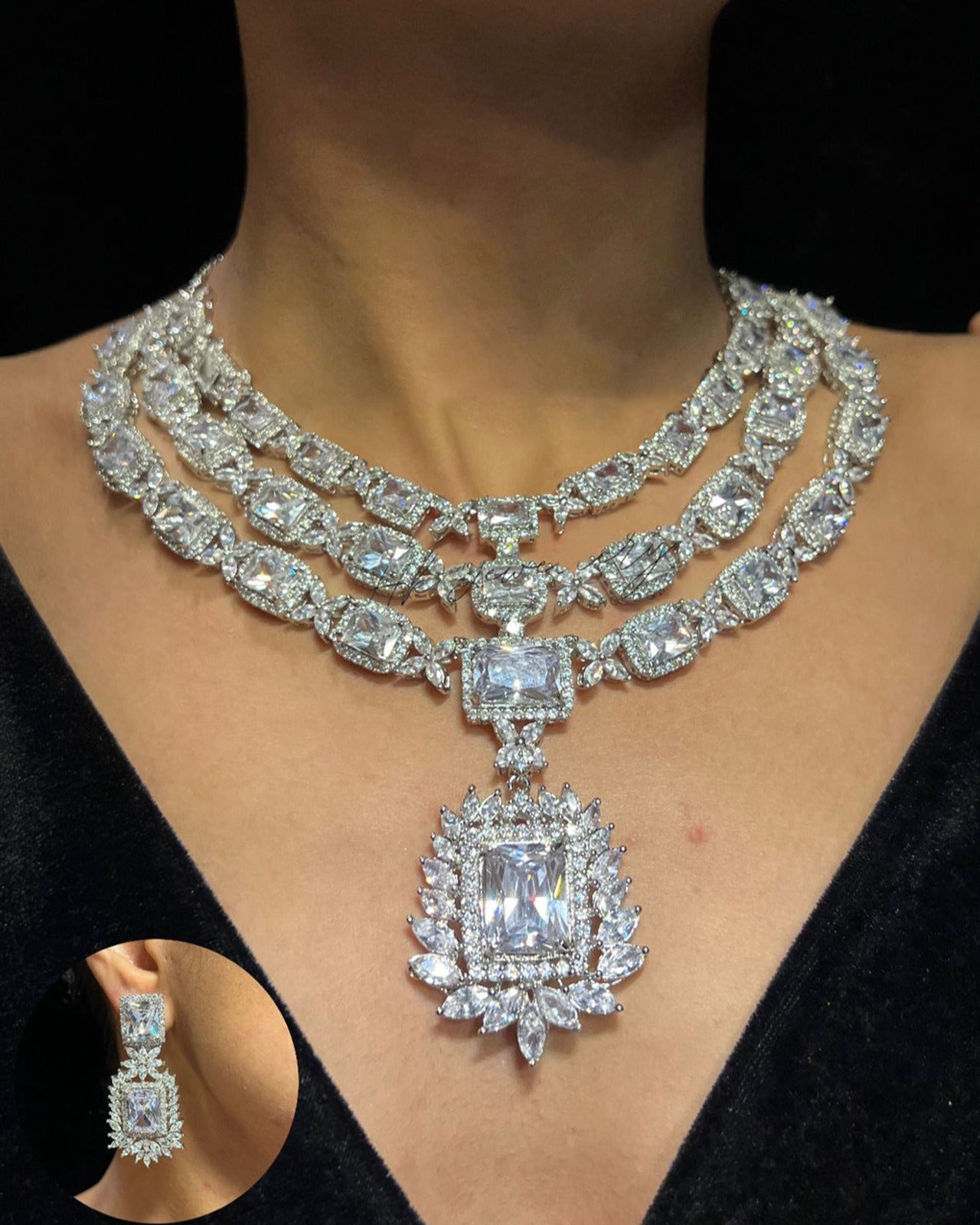 Elegant Diamond Necklace Set